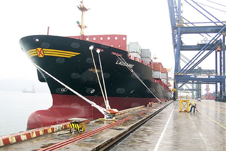 COSCO's "Lausanne" on 20 Mar 2003