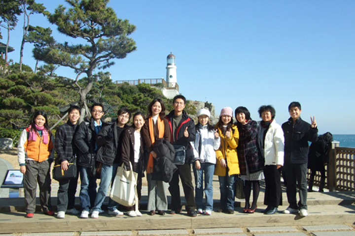 On 23 January 2008, eight students and one teacher from Shenzhen University (SZU), as the winners in YICT 2007 Summer Practise Project, started an "Education Tour to Gwangyang and Busan, Korea".