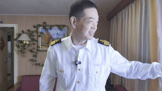 1770779119793013845.gif 7.gif